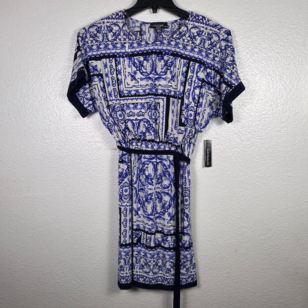 R & M Richards Blousen Fit Wrap Dress. Sz 4P.